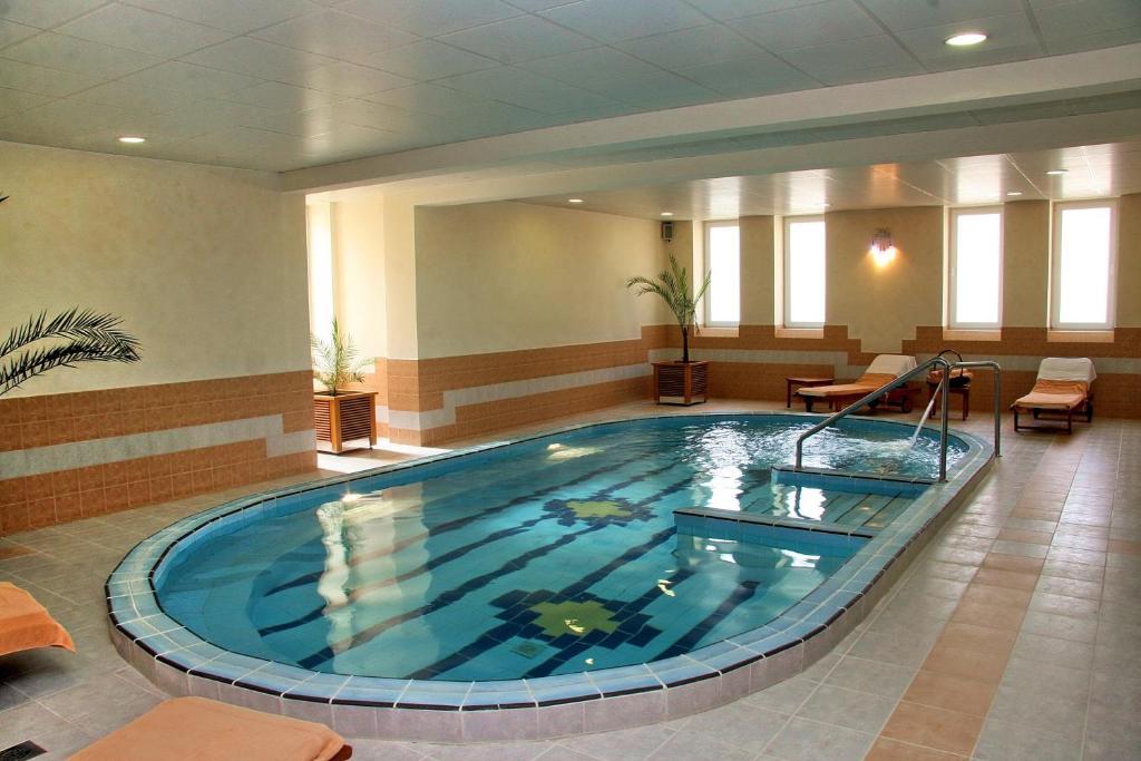 Hotel Prezident Palic Luaran gambar