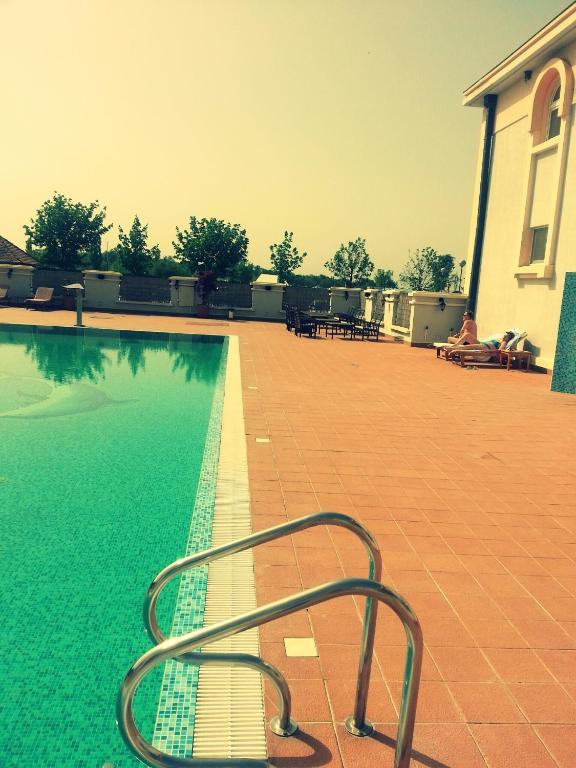 Hotel Prezident Palic Luaran gambar