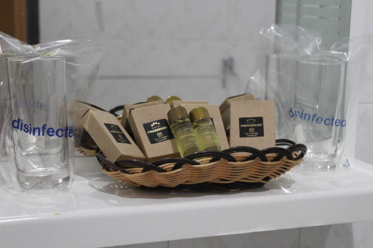 Hotel Prezident Palic Luaran gambar