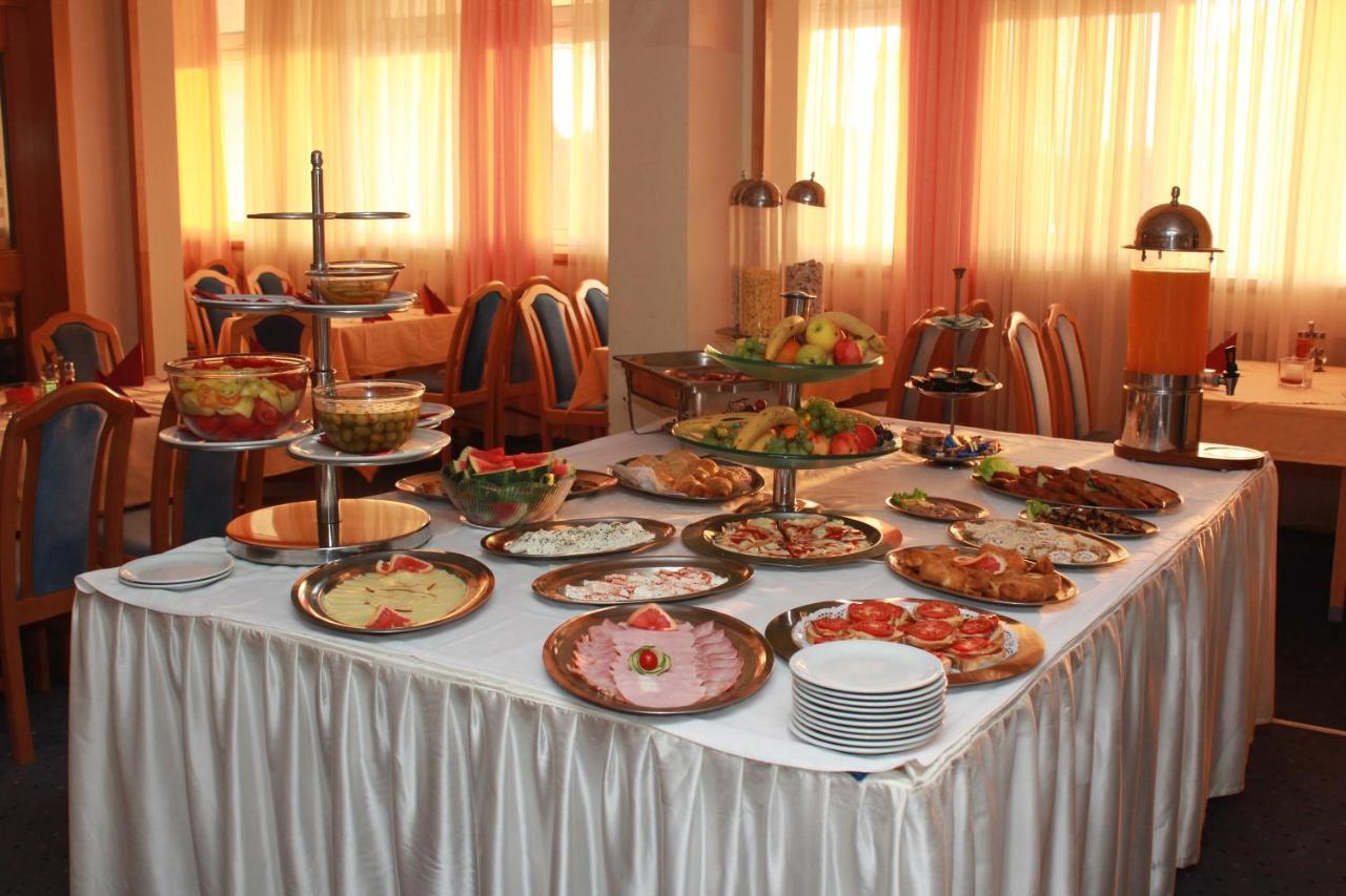 Hotel Prezident Palic Luaran gambar