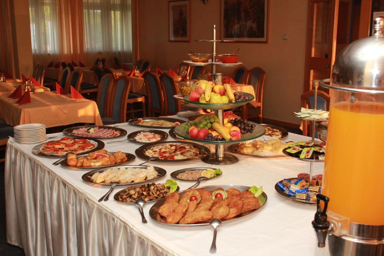 Hotel Prezident Palic Luaran gambar