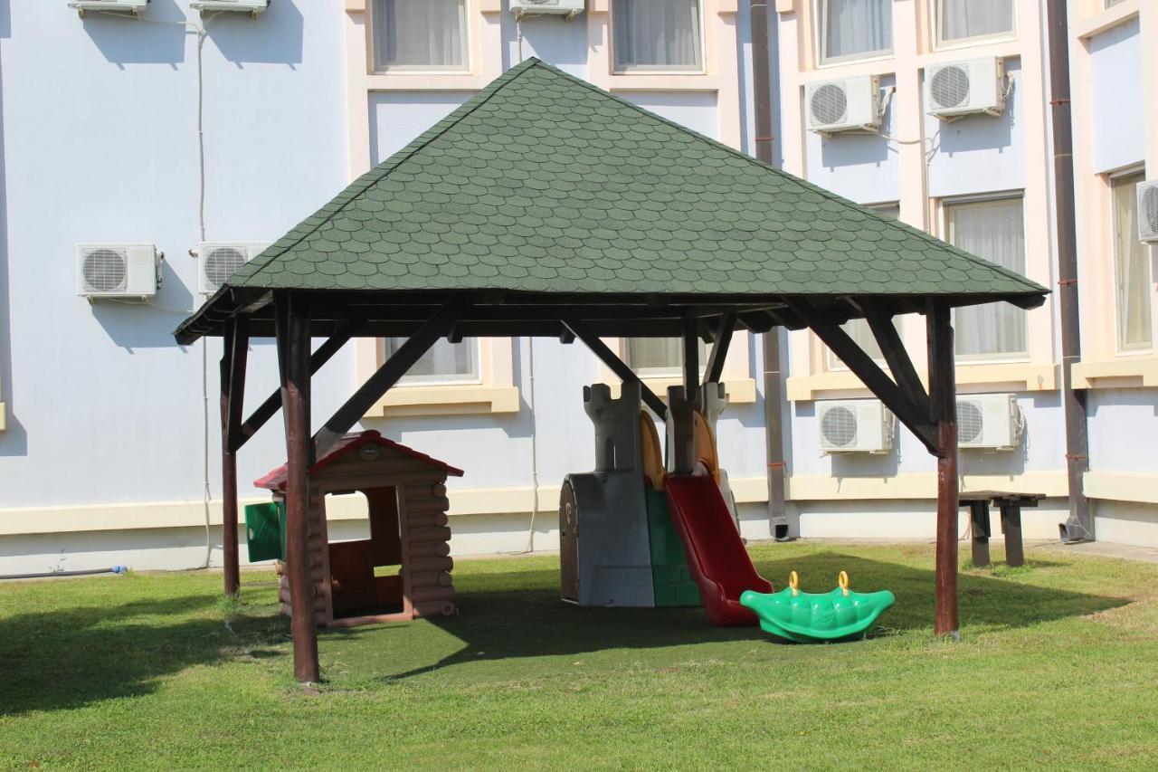 Hotel Prezident Palic Luaran gambar